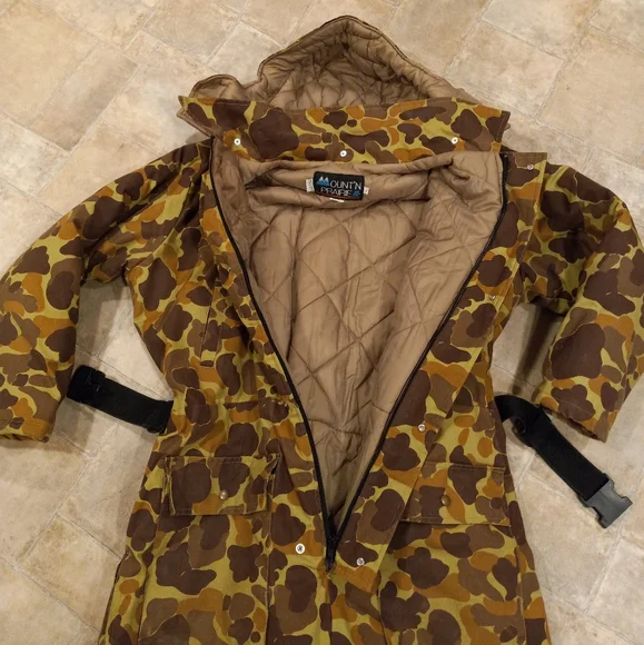 VTG Mount'n Prairie duck camo coverall snow suit with detachable hood size large - Picture 5 of 15